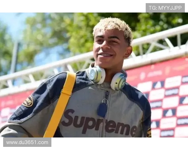 弗里克盛赞亚马尔未来值得期待